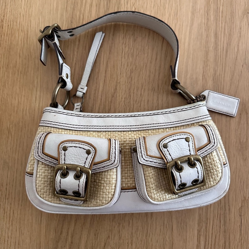 Coach beige straw leather handbag/shoulder bag